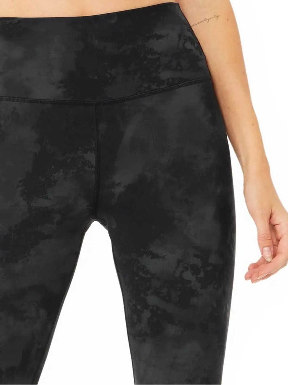 ALO Yoga High-Waist Marble-Effect Leggings - Charcoal Blue - Picture 6 of 10